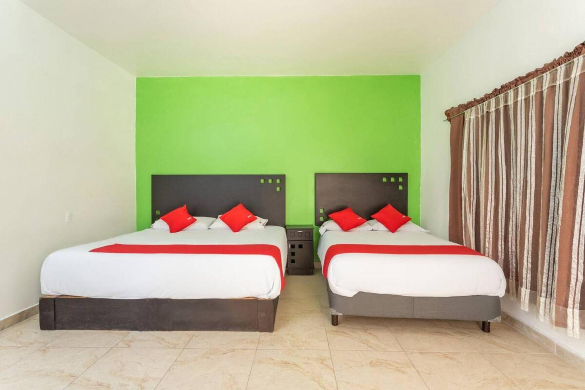 Oyo Hotel Emperadores Inn, Atlixco Buitenkant foto