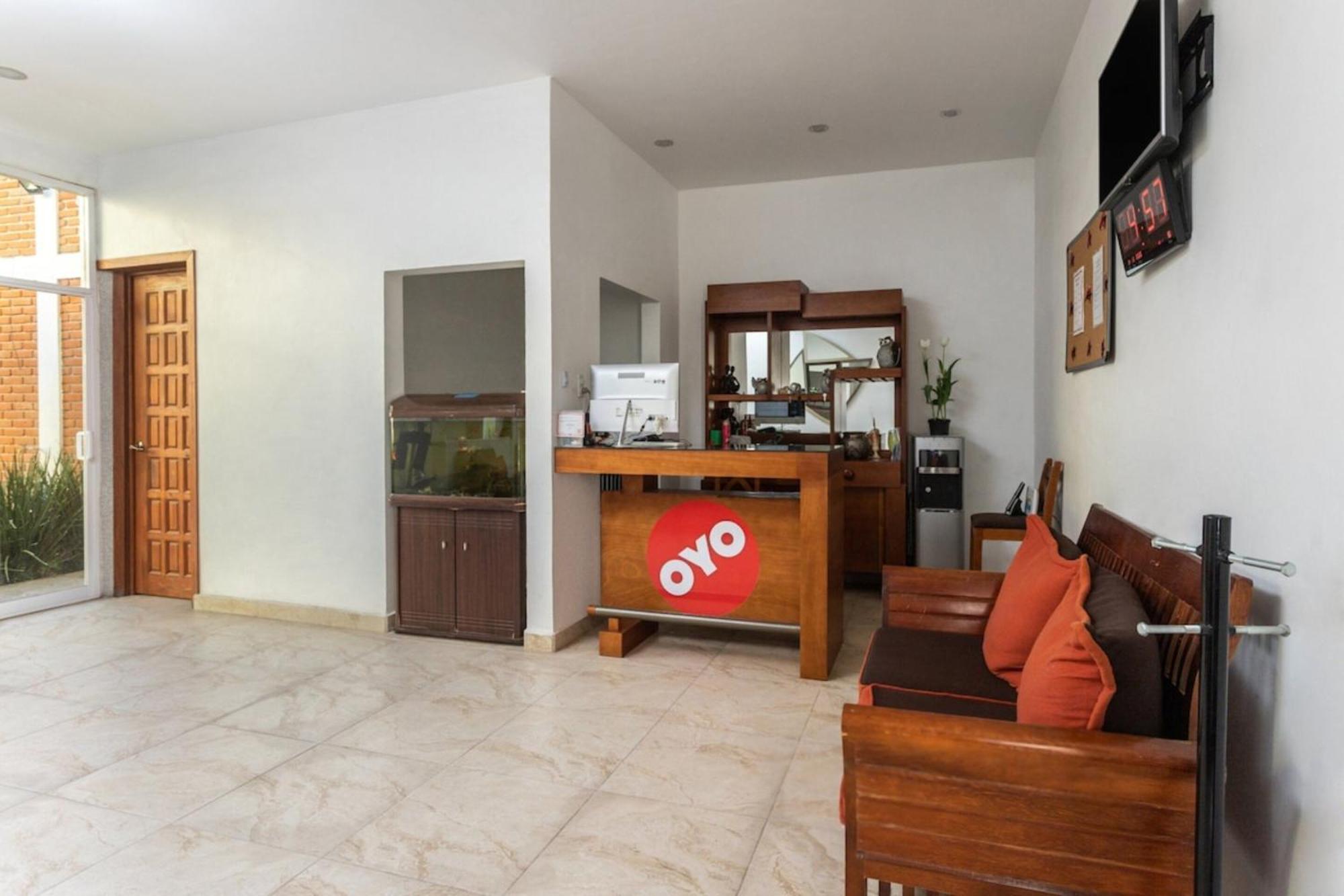 Oyo Hotel Emperadores Inn, Atlixco Buitenkant foto